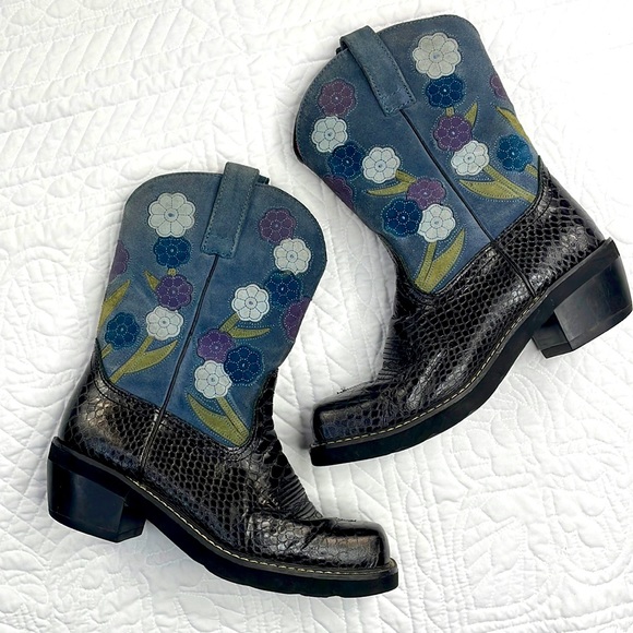 Ariat Shoes Ariat 9 Doll Baby Suede Floral Cowgirl Boots Square Toe